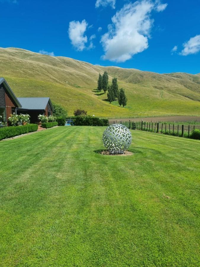 Savana Estate Poukawa Eksteriør bilde